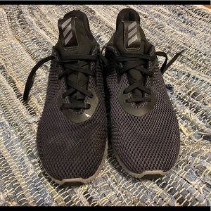 Adidas alphabounce tennis shoes
